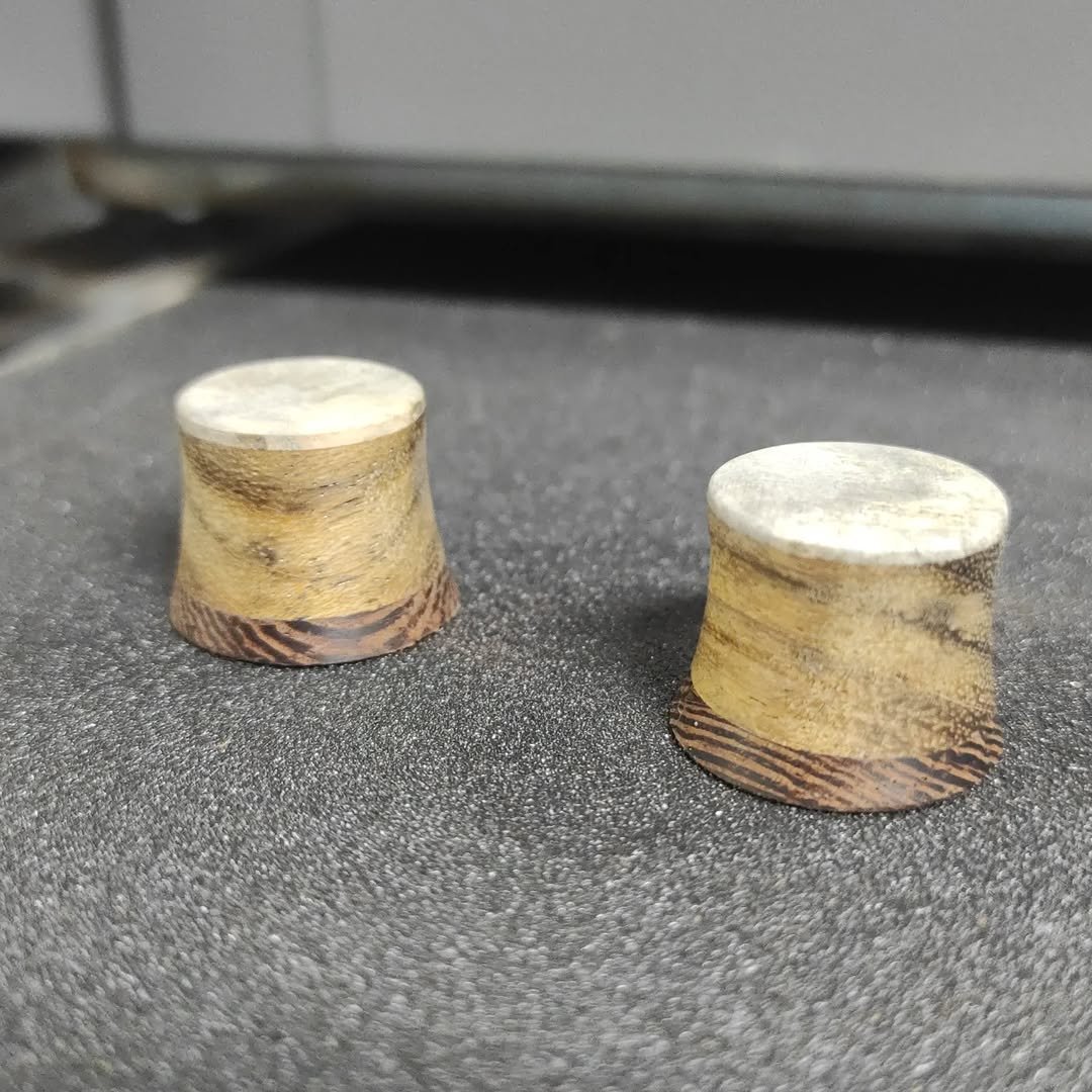 Custom knobs buckeye ovangol wenge stripe